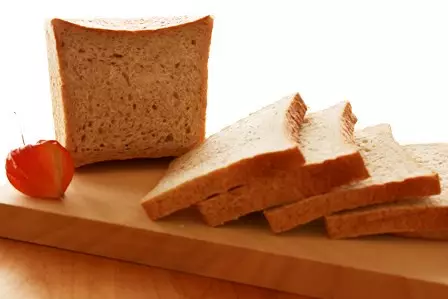 私の食パン（全粒粉40％）の画像（引用：cookpad）
